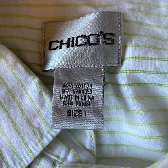CHICO’S Women’s Green Pin Striped Button Up Shirt Size 1 - Picture 3 of 3